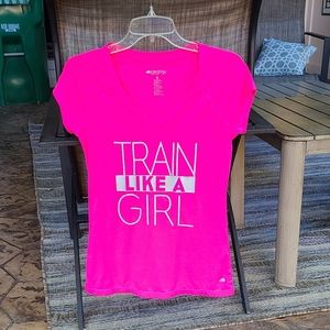 Ideology V neck. XS/S